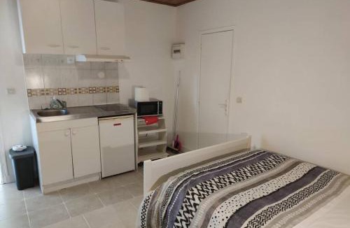 Montfermeil Apartment | Charmant studio - Ref KP