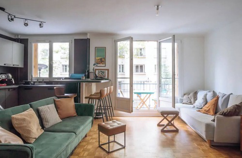 Saint-Fargeau Apartment | Charming 1 bedroom apart with balcony!