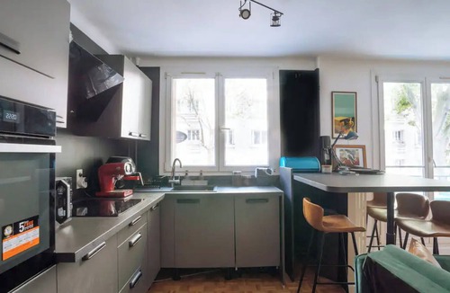 Saint-Fargeau Apartment | Charming 1 bedroom apart with balcony!