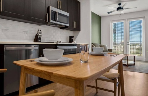 Carver City - Lincoln Gardens Apartment | Charming 1-Bedroom | Close to Raymond James!