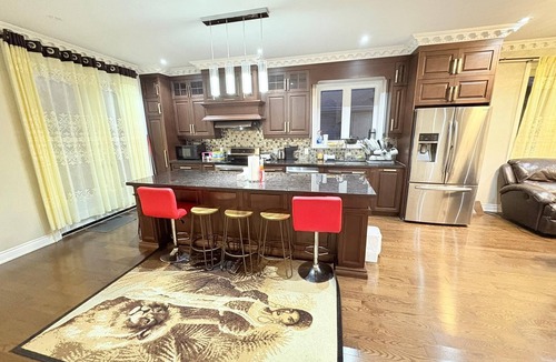 Upper Beaches House | Charming 1-bedroom private with attached washrooms room available