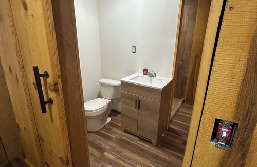 Blairsville Cabin | Charming 1 bedroom cabin in Blairsville perfect for a getaway