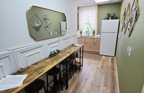 New Geneva House | Charming 1850s Victorian on the Monongahela River