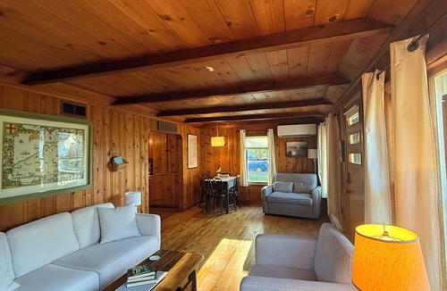 Canadohta Lake Cottage | Charming 2-bedroom cottage at Canadohta Lake with AC