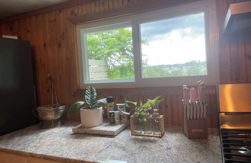 DuBois House | Charming 2-bedroom Gem, Scenic Views + Deck, Fire Pit