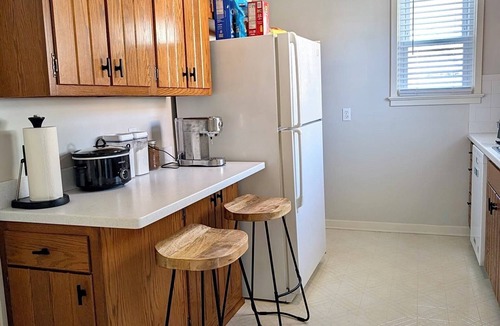 Camp Hill House | Charming 2-bedroom house with AC, WiFi in tranquil Camp Hill