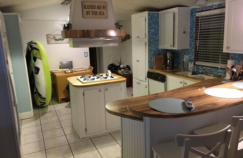Tavernier House | Charming 2-bedroom mobile home with everything you need to enjoy the FL Keys.