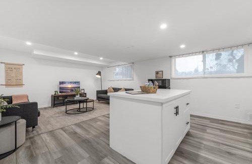 Welland Apartment | Charming 2BR Near Niagara College