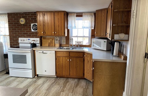 Blairs Mills Other | Charming 3-Bedroom Farmhouse in East Waterford with Meadow View