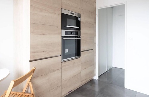 Prince–Marmottan Apartment | Charming Apt with a view of the Eiffel Tower