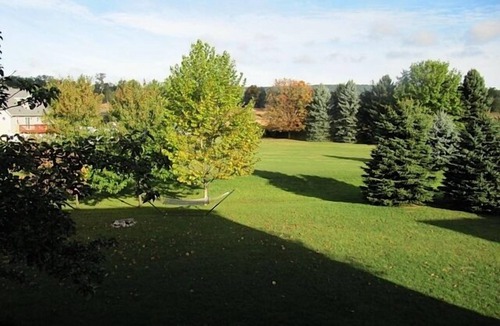 Boalsburg House | Charming and Comfortable Home with all the amenities!