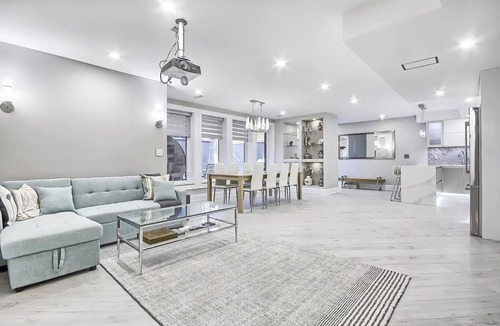 Willowdale House | Charming and Luxurious 2BR+1Bath Guest Suite