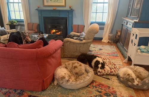 Wilton Cottage | Charming Charming cottage located 1 hour from NYC