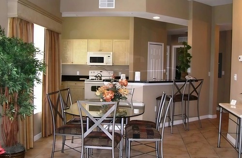 Taft Condo | Charming Condo near Convention Center: Save w/No Resort Fees! Condo Rental Only!
