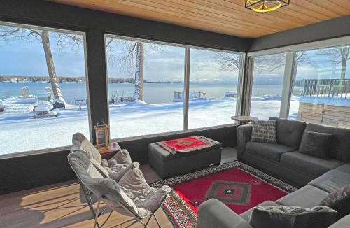 Orillia Villa | Charming Cottage on Lake Simcoe