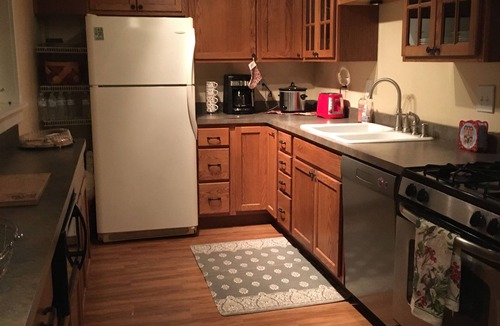 Corning House | Charming Country Farm Stay with Spectacular Views and Fun!
