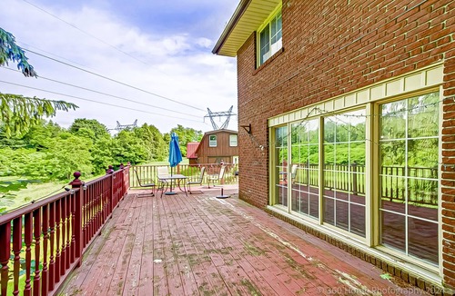 Pefferlaw House | Charming Dual-House in Georgina