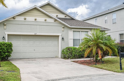 Windwood Bay House | Charming family retreat w/Pool and amenities. Near Disney & Top Attractions