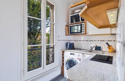 Saint-Victor Apartment | Charming flat in old Paris