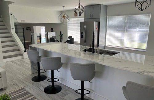 Lutz House | Charming fully renovated 4-bedroom spacious house with pool in Tampa/Lutz area!