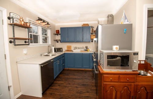 North Patchogue Apartment | Charming Garden Hideaway 5 minutes to downtown Patchogue