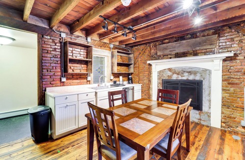 Parryville House | Charming & Historic Home w/Lehigh River View