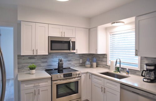 North Hyde Park House | Charming home in the heart of south tampa, near Hyde Park village and Bayshore