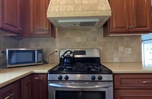 Ithaca House | Charming house near Cornell, Ithaca College, state parks. Pet friendly!