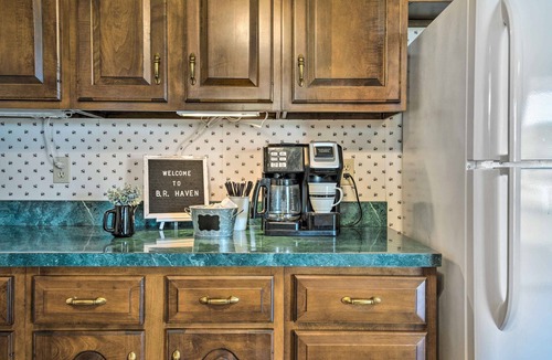 Lewisburg House | Charming Lewisburg Home w/Hot Tub & Games!