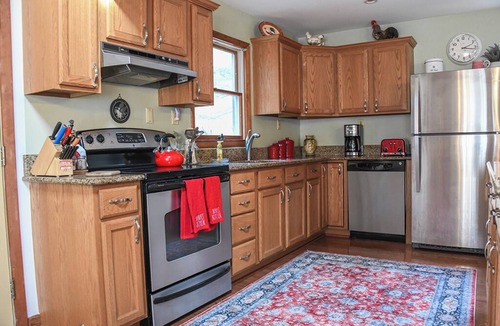 Narrowsburg House | Charming Narrowsburg Escape – River Access, Huge Yard, Minutes from Main Street