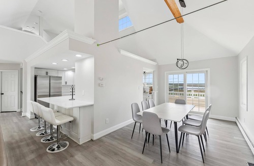 Cape May Court House House | Charming newly updated home in Avalon with endless views of bay and sunset