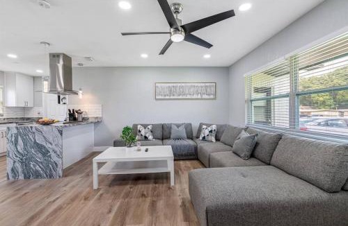 Brandon House | Charming & Renovated Home 20 Minutes from Tampa