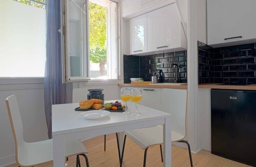 Issy-les-Moulineaux Apartment | Charming small studio on Issy-Les-Moulineaux