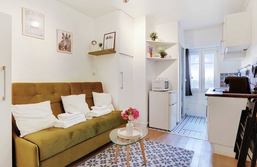 Quartier de la Chapelle Apartment | Charming studio - 18e arrd - Mobility lease