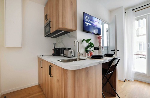 Quartier des Grandes-Carrieres Apartment | Charming studio - 2P - Montmartre - Sacré-Coeur