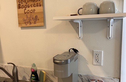 Ybor City Apartment | Charming studio in awesome Tampa with WiFi, AC