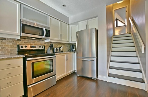 The Blue Mountains Condo | Chateau Ridge 2 Bedroom Condo..Slopeside!