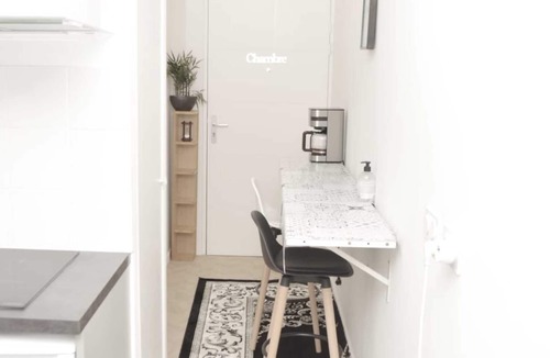 Bobigny Apartment | Cheap Charming family size studio with self made office, TV, WiFi, Cafe, etc