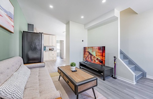 Rockcliffe - Smythe House | Cheerful 2-bedroom home with free parking