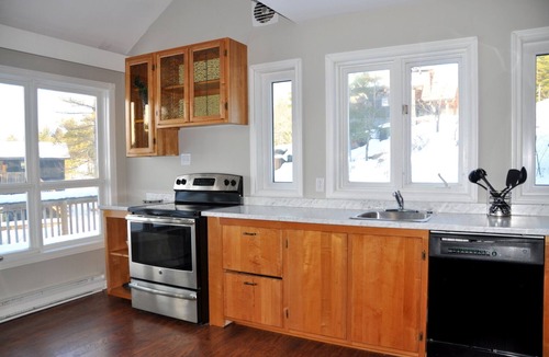 Severn Cottage | Cheerful 3Bed Muskoka Lakeside Cottage