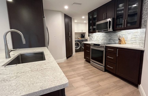 Ballast Point House | Cheerful South Tampa 4-bedroom home with free parking on premises