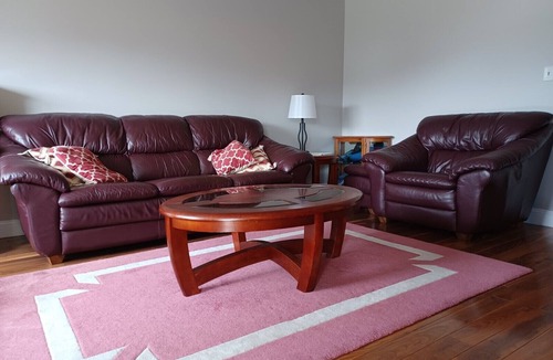 Palmer House | Cheery townhouse in Easton