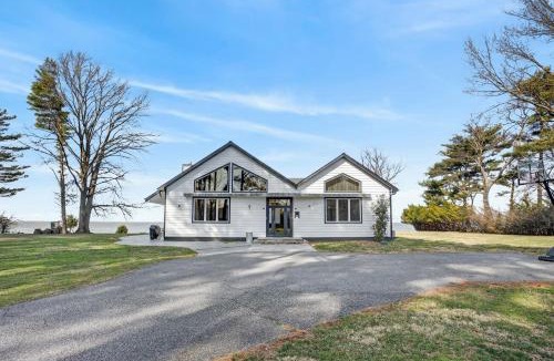 Rock Hall House | Chesapeake Bay Retreat WBreathtaking Views