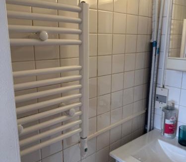 Villejuif Apartment | Chez Bleu