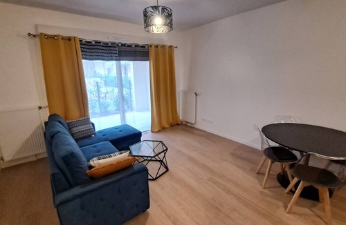 Villejuif Apartment | Chez David