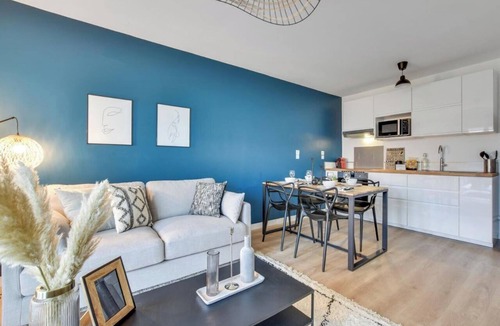 Chessy Apartment | Chez Mamita