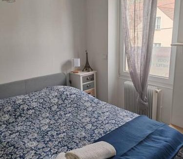Villiers-sur-Morin House | Chez Thony et Laeti Maison de village proche Disney