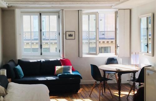 Paris City Center Apartment | Chez Vous ST HONORÉ