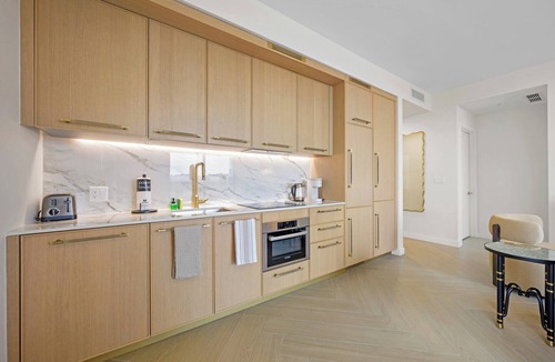 Wynwood Art District Apartment | Chic 2BR + Sofa Bed at Heart of Wyndwood close to FIFA Fan Fest