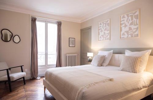 15th Arrondissement Apartment | Chic Apartment - 5BR - 10P - Grenelle - Eiffel Tower